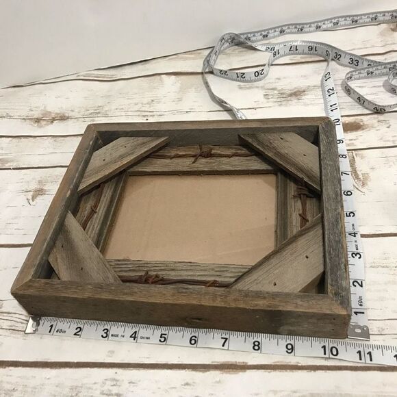 Rustic Barnwood Photo Picture Frame Barbwire country western - Picture 7 of 7